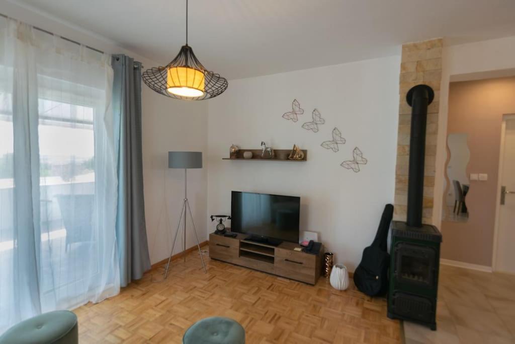 Villa Kuca Za Odmor M&J à Benkovac Extérieur photo